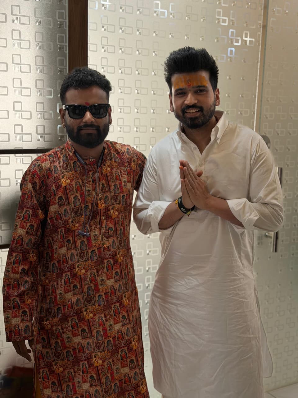 Group photo with clients